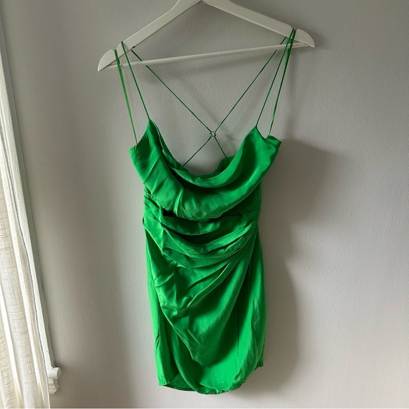 GAUGE81 Shiori Short Dress Green - Picture 2 of 7